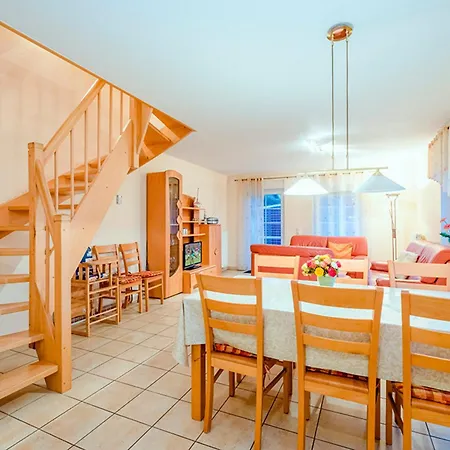 Ferienhaus Fh Kaeptn Jaconi Ostseeheilbad Zingst